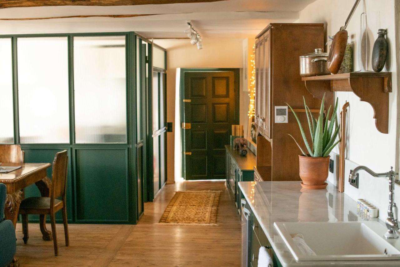 מקריניצה Philos Guesthouse מראה חיצוני תמונה